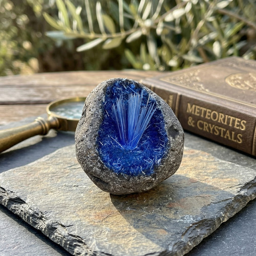 Natural meteorite specimen - natural,